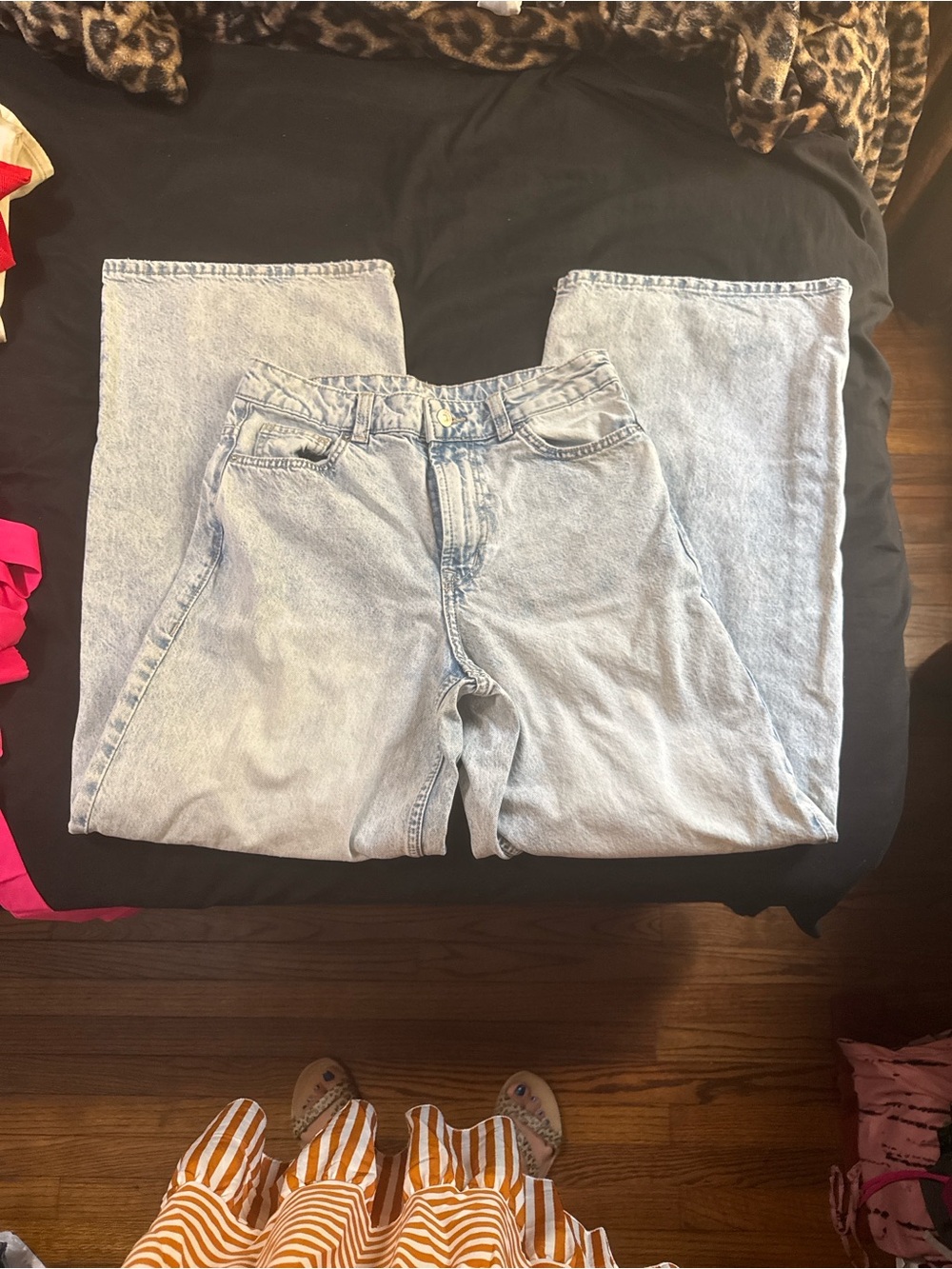 H&M Light Blue Boyfriend Jeans - Relaxed Straight
